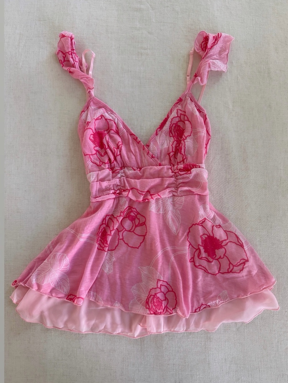Vintage Y2K Pink Floral Babydoll Cami Top
Coquette Fairycore Ruffle